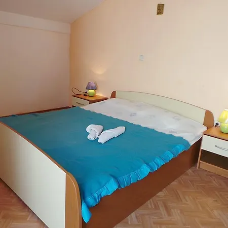 Privlaka 22 *